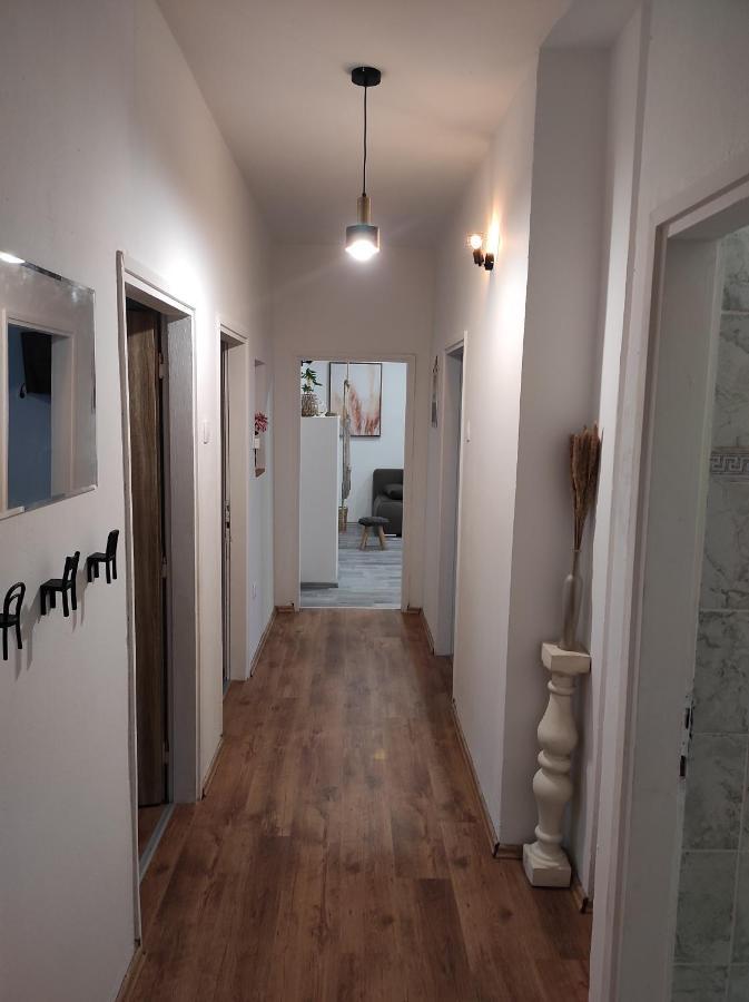 The Loft Apartment Копер Екстериор снимка