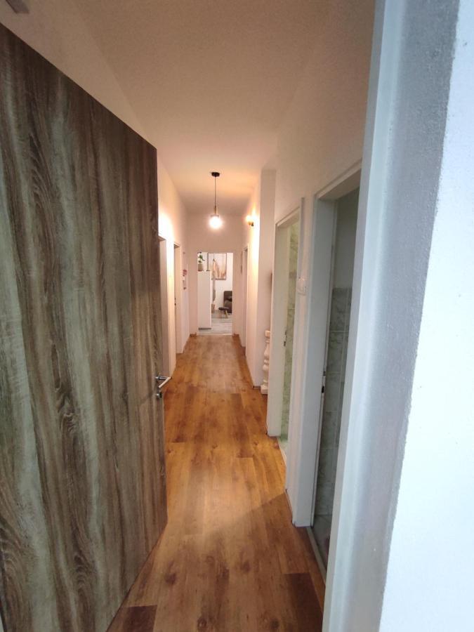 The Loft Apartment Копер Екстериор снимка